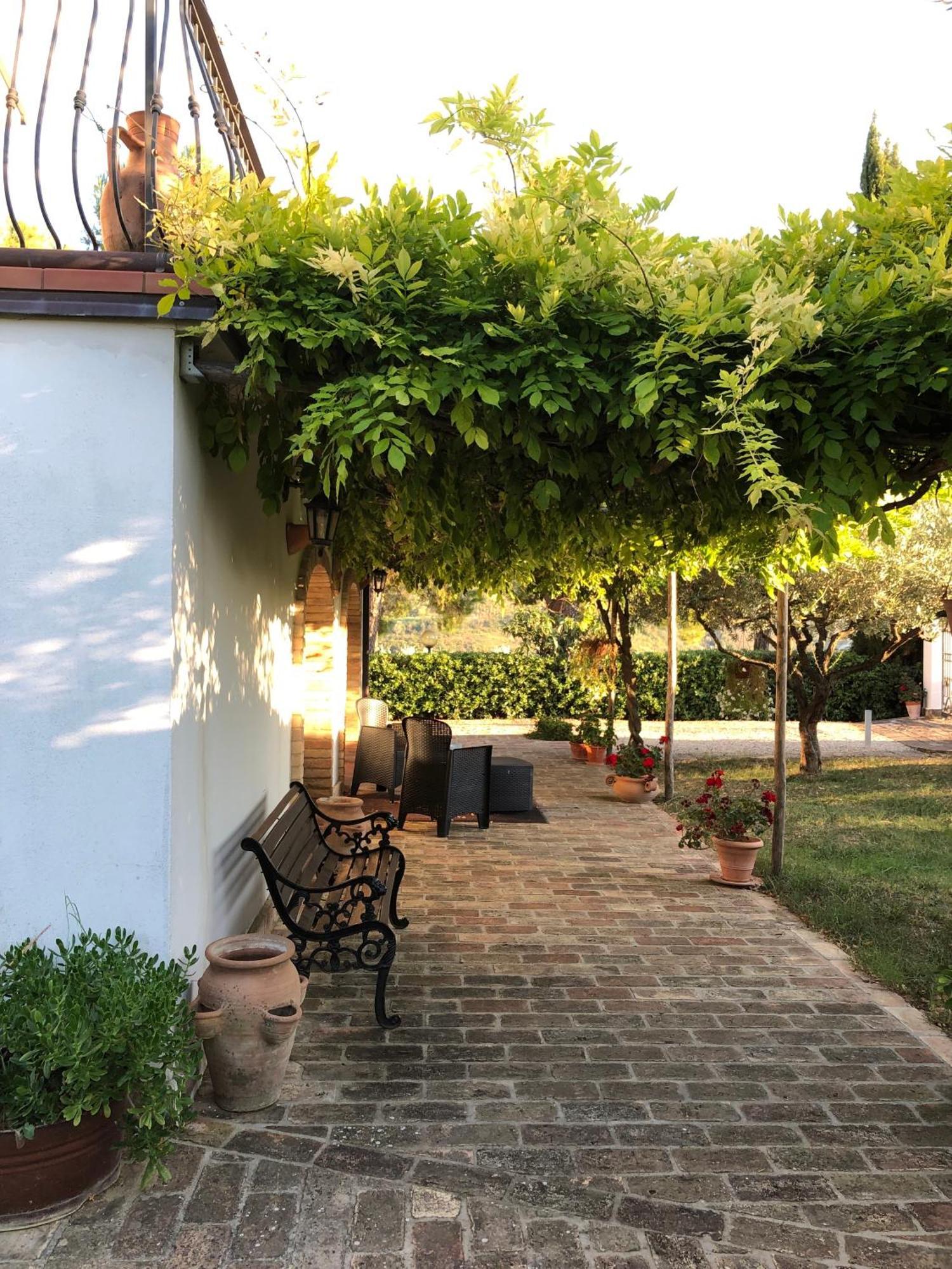 Casa Vacanze Cristina - Holiday House Apartment ริปาตรานโซเน ภายนอก รูปภาพ